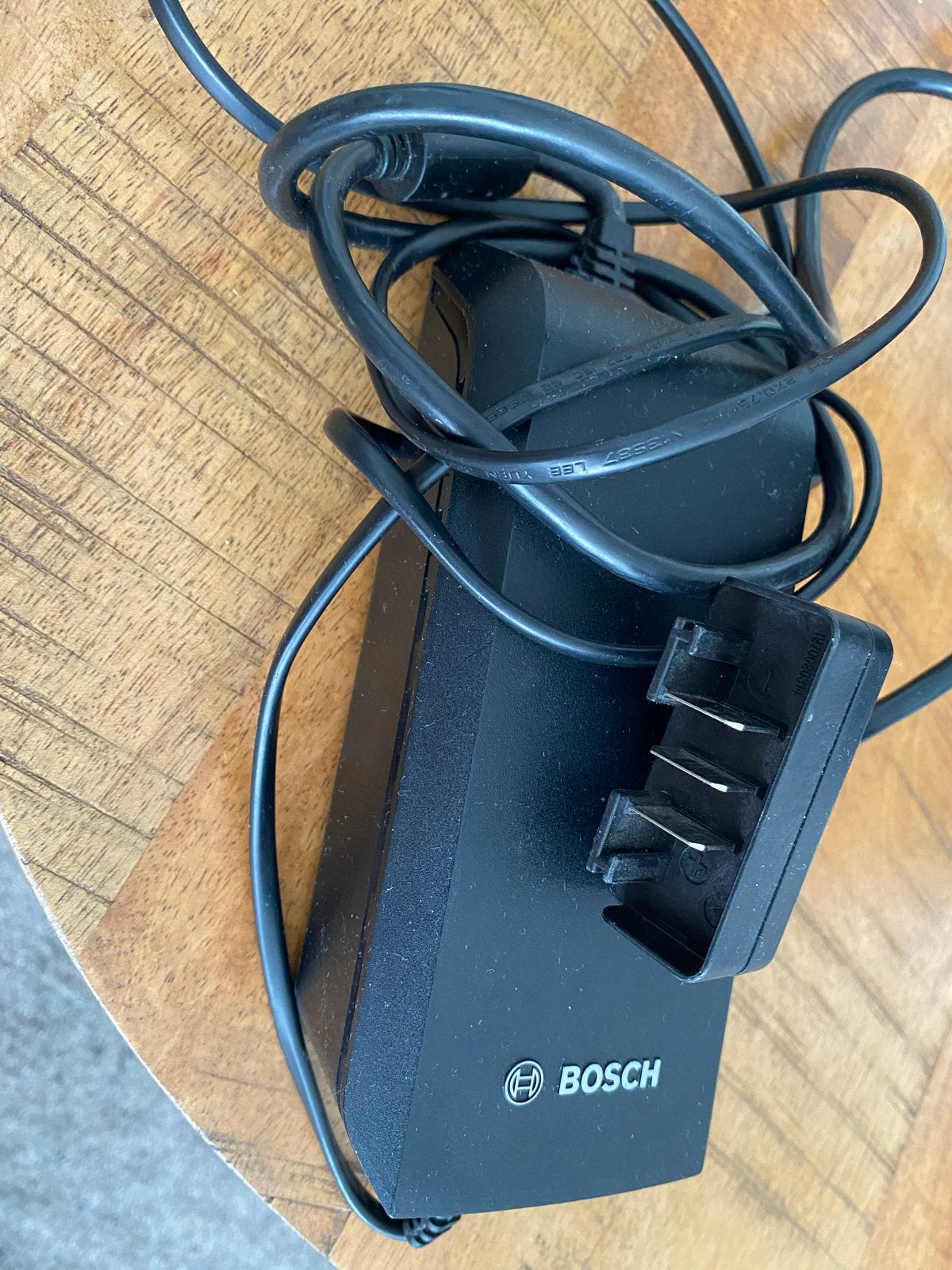 Bosch eBike Oplader 220-240 V, Gebruikt