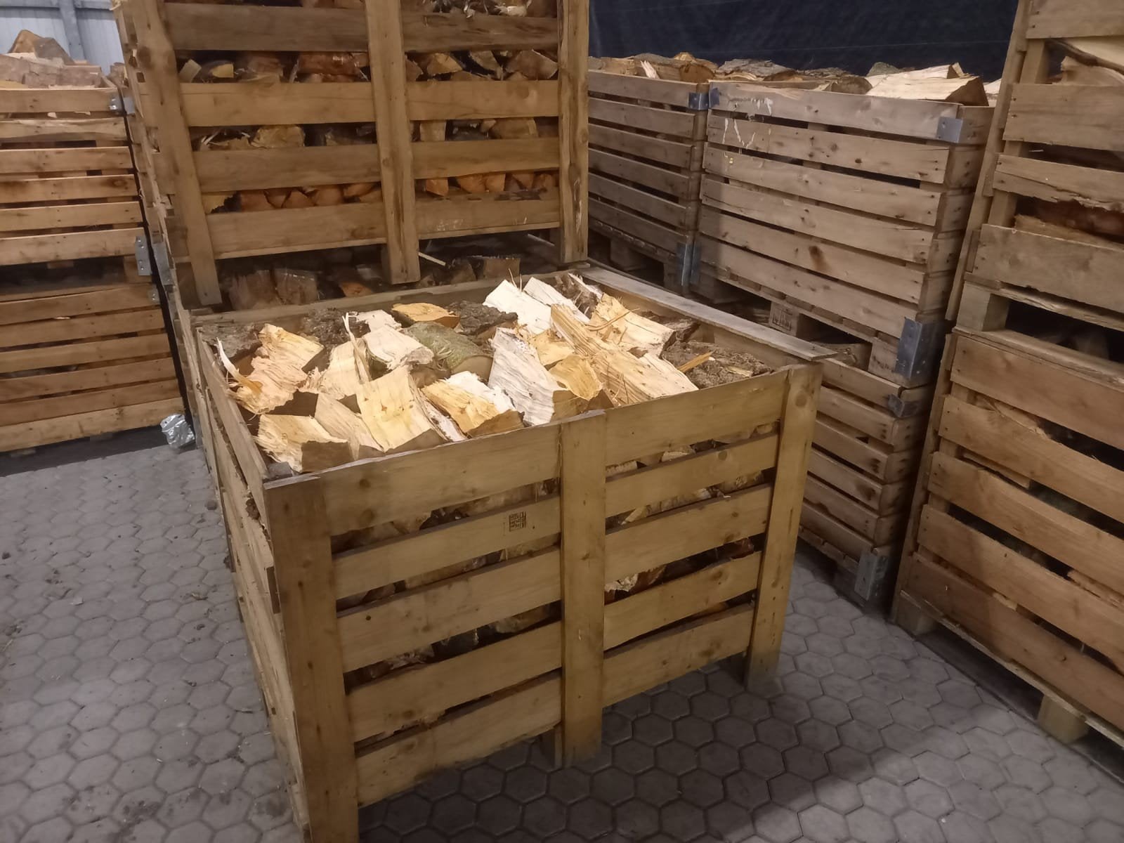 Openhaardhout: Es, Els, Linde en populier - gestapeld, Minder dan 3 m³, Ophalen of Verzenden, Overige houtsoorten, Blokken