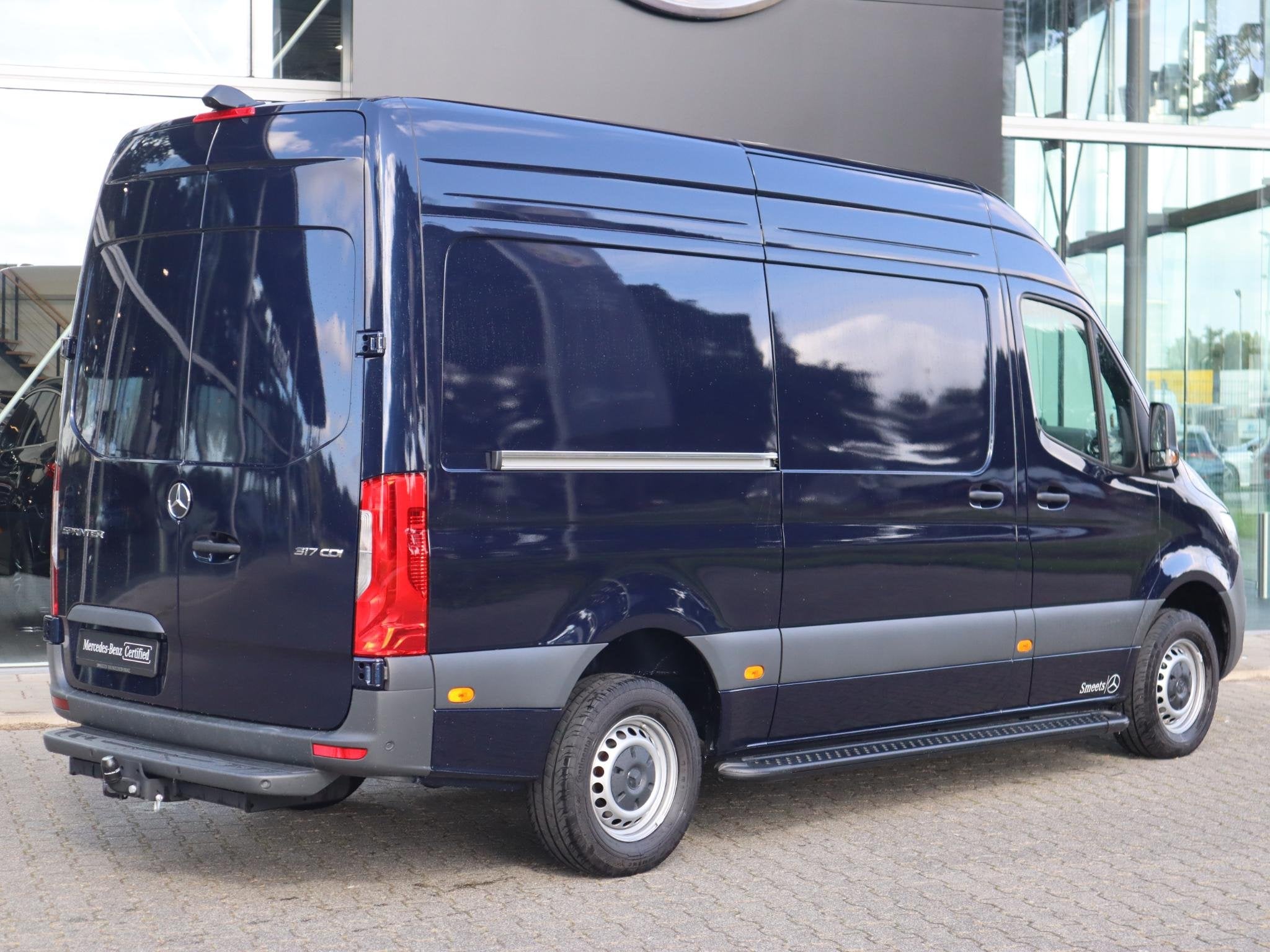 Mercedes-Benz Sprinter 317 CDI L2H2 3.5T TREKHAAK, Automaat, Euro 6, 4 cilinders, Blauw
