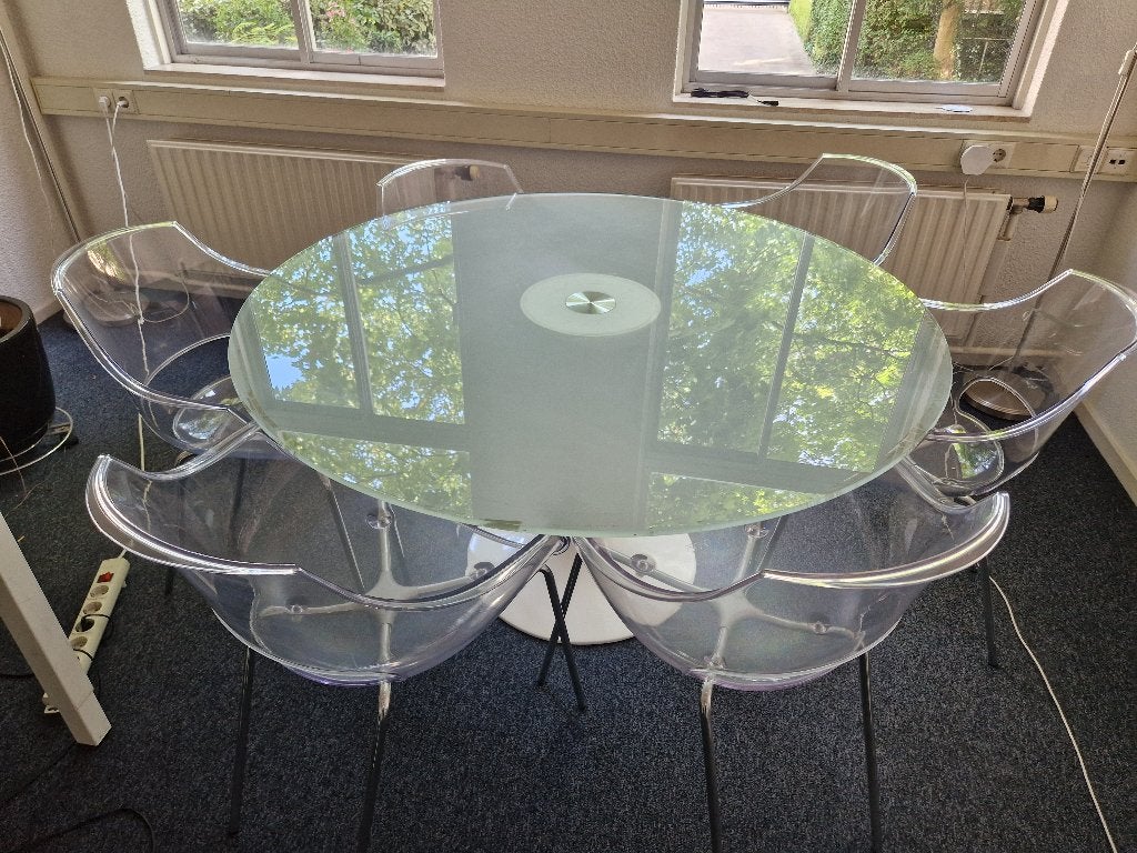 Mooie ronde glazen tafel en 6 stoelen, Ophalen, Rond, Vijf personen of meer, Mat glas