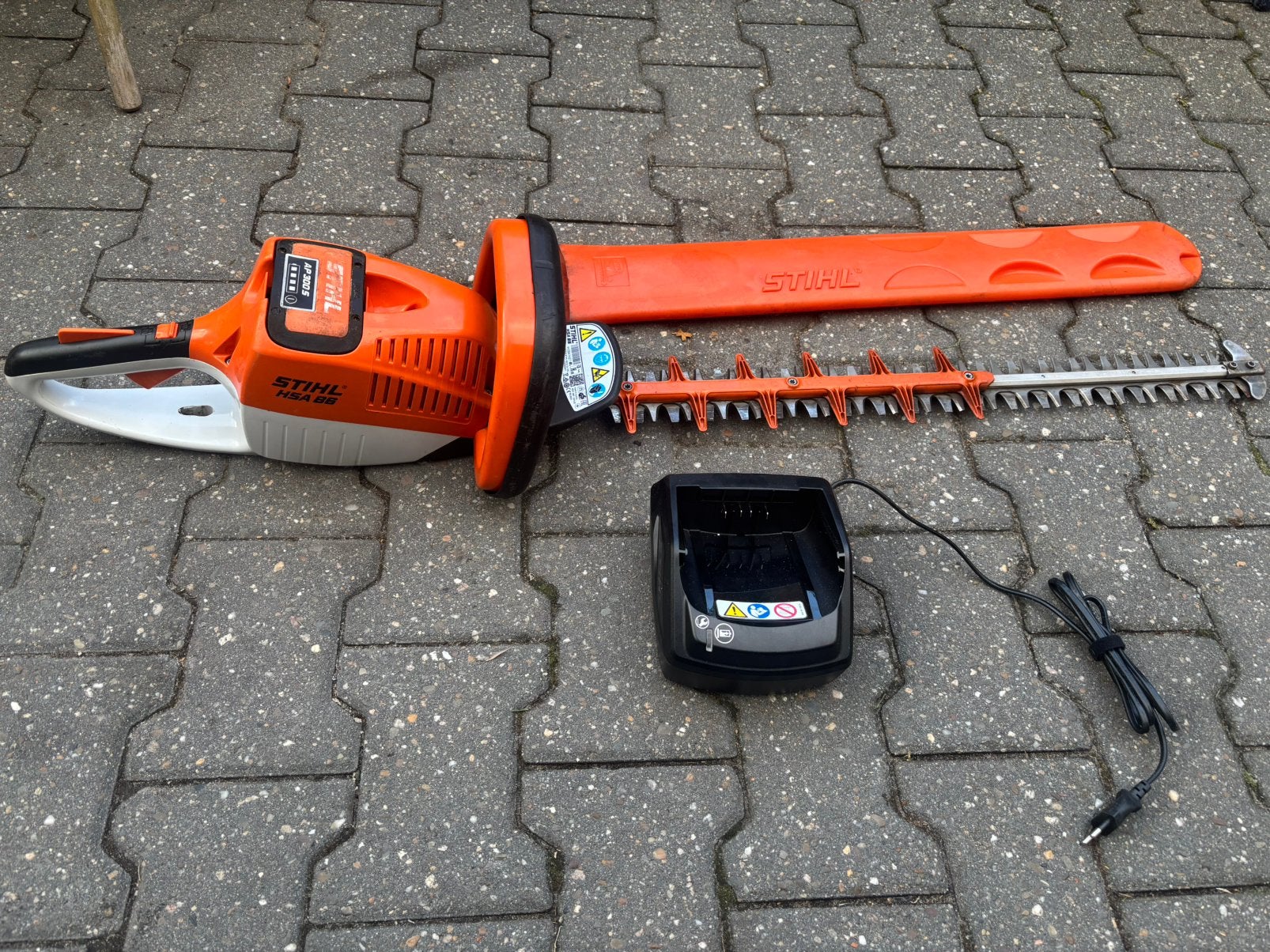 Stihl hsa86 accu heggenschaar set, Ophalen, Zo goed als nieuw