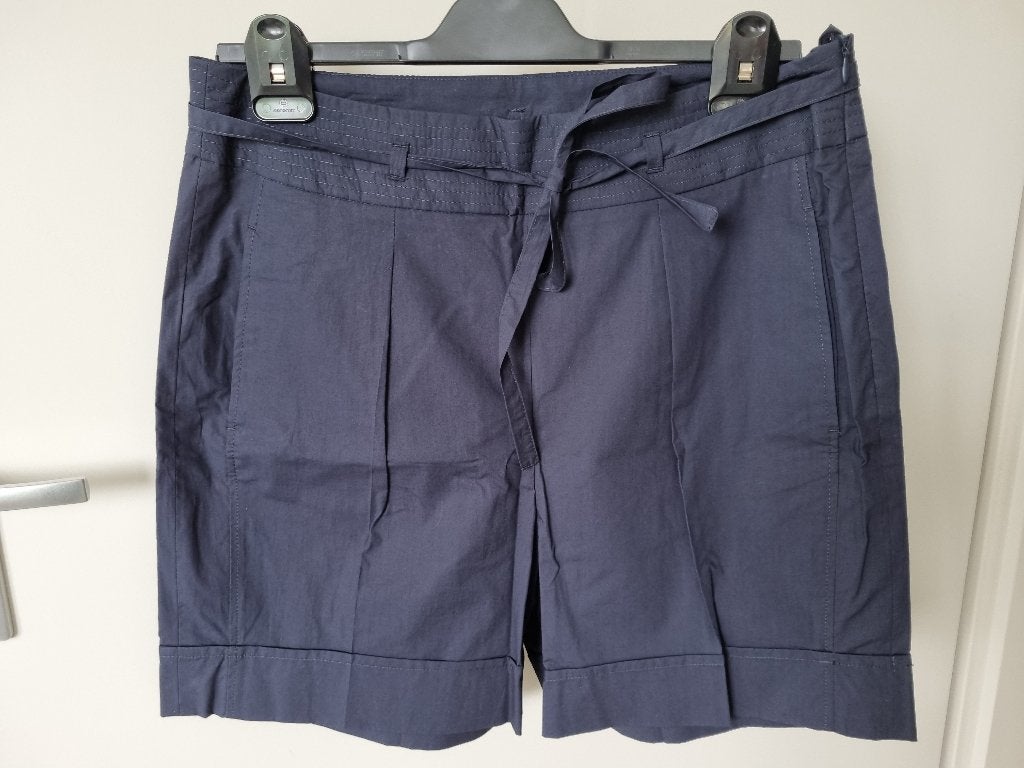 Supermooie bermuda van Louisa Cerano. Maat 40. Nieuw. Blauw., Maat 38/40 (M), Kort, Blauw, Nieuw