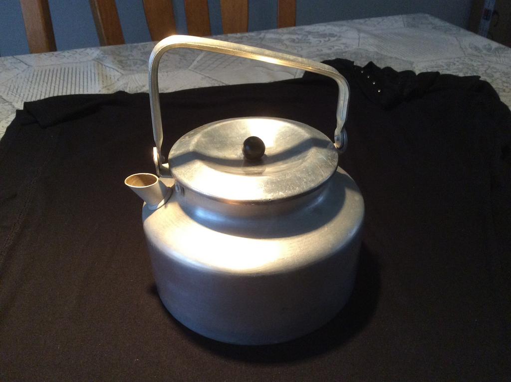 Aluminium waterketeltje, theeketel, 1400 ml, Ophalen
