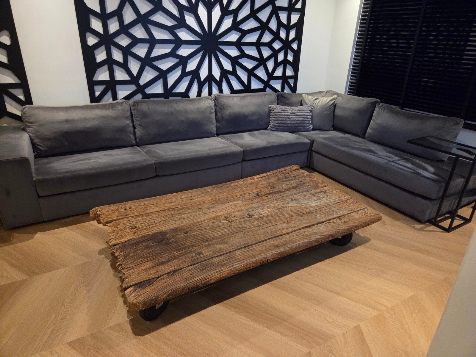 Prachtige, velours Eric kuster styl bank, Ophalen, Hoekbank, 300 cm of meer, Zo goed als nieuw