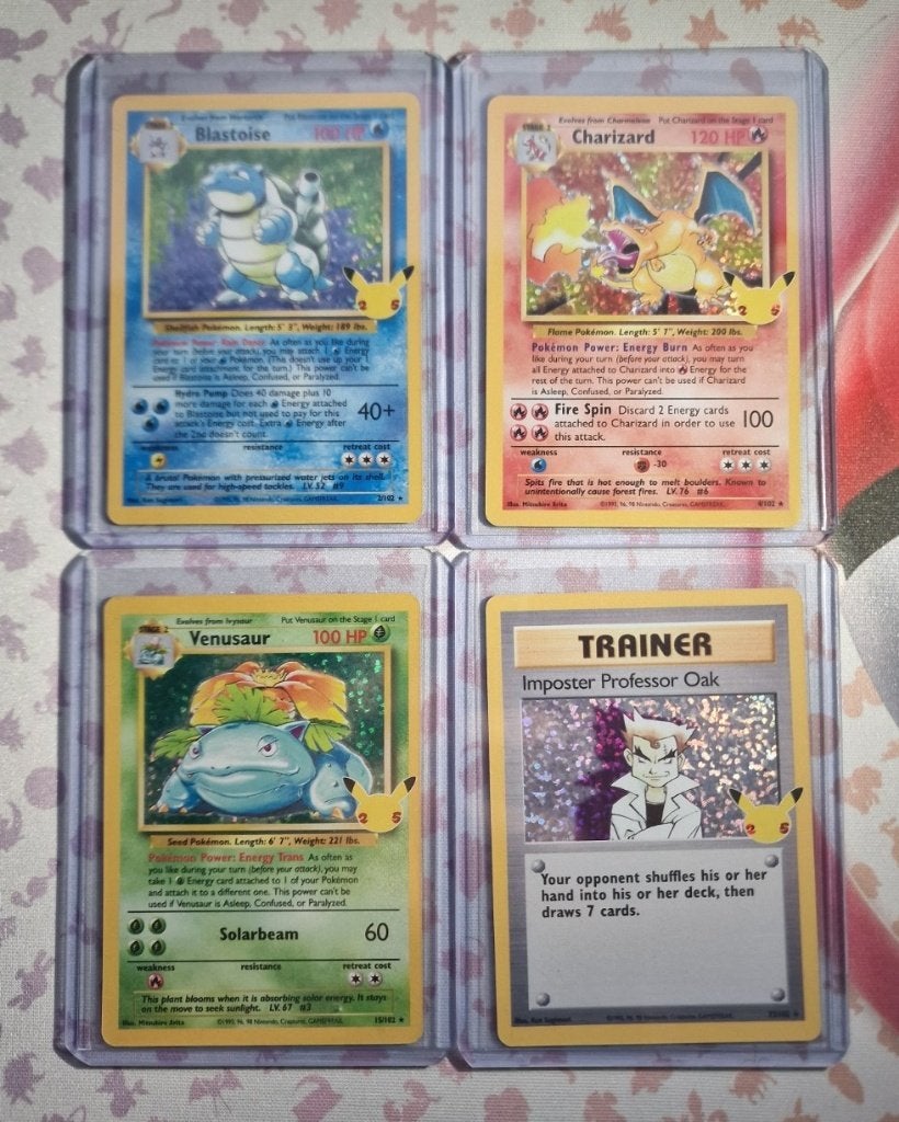 25th Celebrations Grand Master Set (Pokémon, Anniversary), Ophalen, Zo goed als nieuw, Meerdere kaarten, Foil