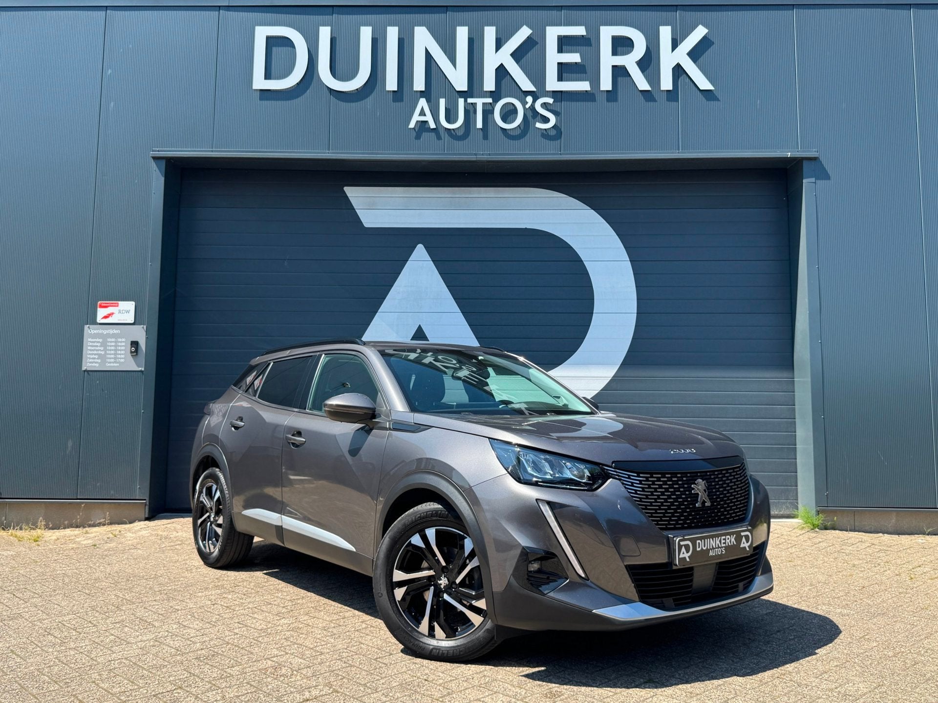 Foto 3 van Peugeot 2008 1.2 PureTech Allure Pack | Automaat | Cruise co