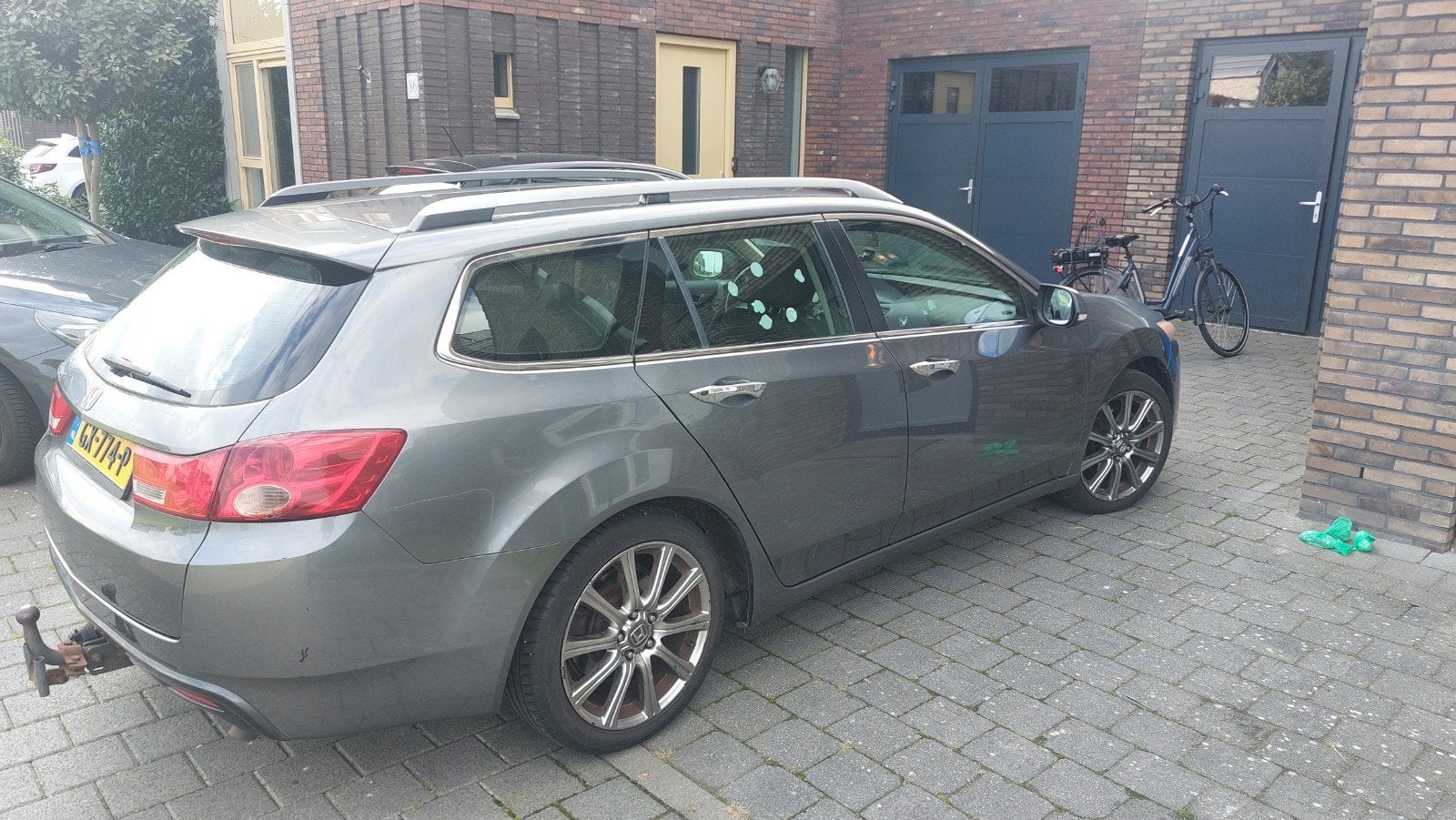 Honda Accord 2.2 D Tourer Elegance 2009 Grijs, Auto's, Voorwielaandrijving, 1750 kg, Particulier, 168 €/maand