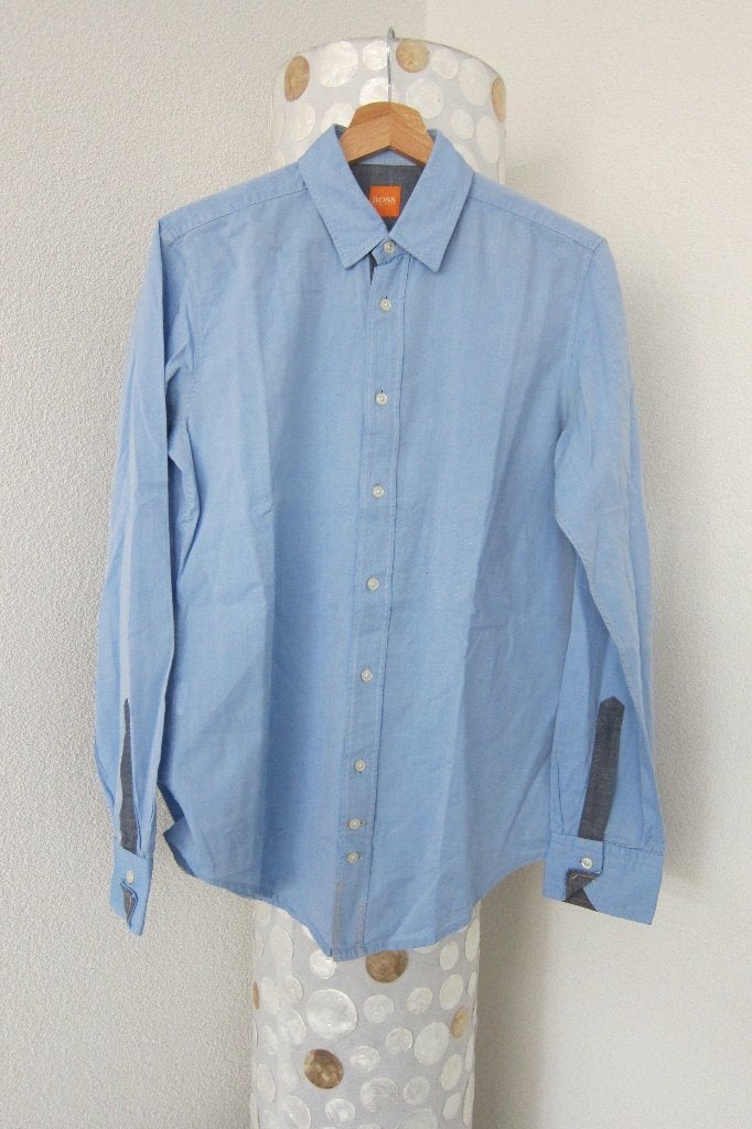 Hugo boss blouse overhemd blauw s, Blauw, Halswijdte 38 (S) of kleiner, Zo goed als nieuw, Schipluidenlaan 20 5035KJ Tilburg
