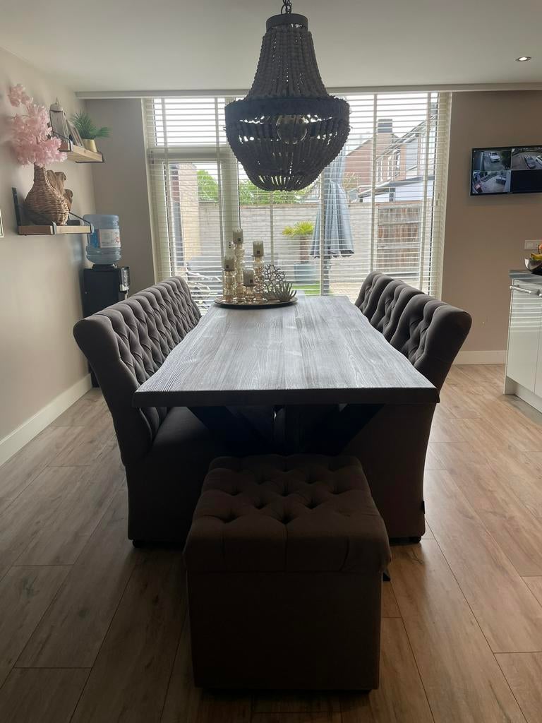 Eettafel en salontafel te koop, Ophalen, Zo goed als nieuw, 4 tot 6 stoelen