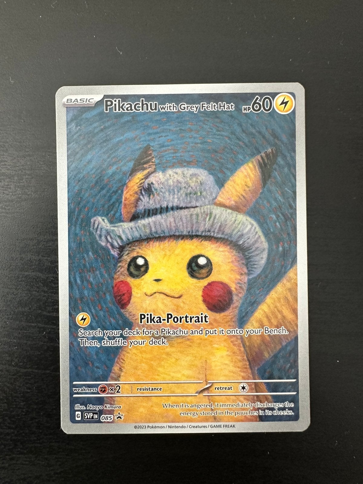 Pikachu with grey felt hat, Ophalen of Verzenden, Zo goed als nieuw