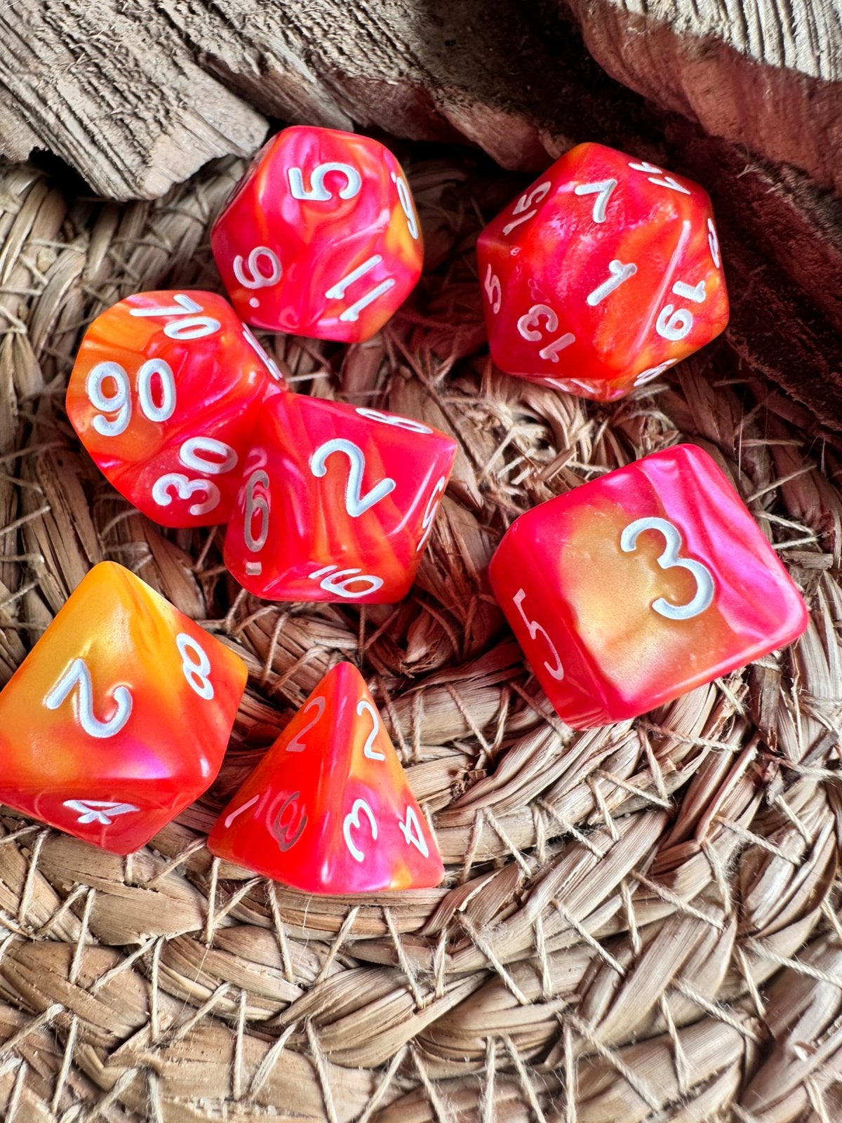 DND Dice / dobbelstenen / D&D / RPG / oranje - roze / nieuw, Hobby en Vrije tijd, Wargaming, Ophalen of Verzenden, Nieuw, Overige soorten