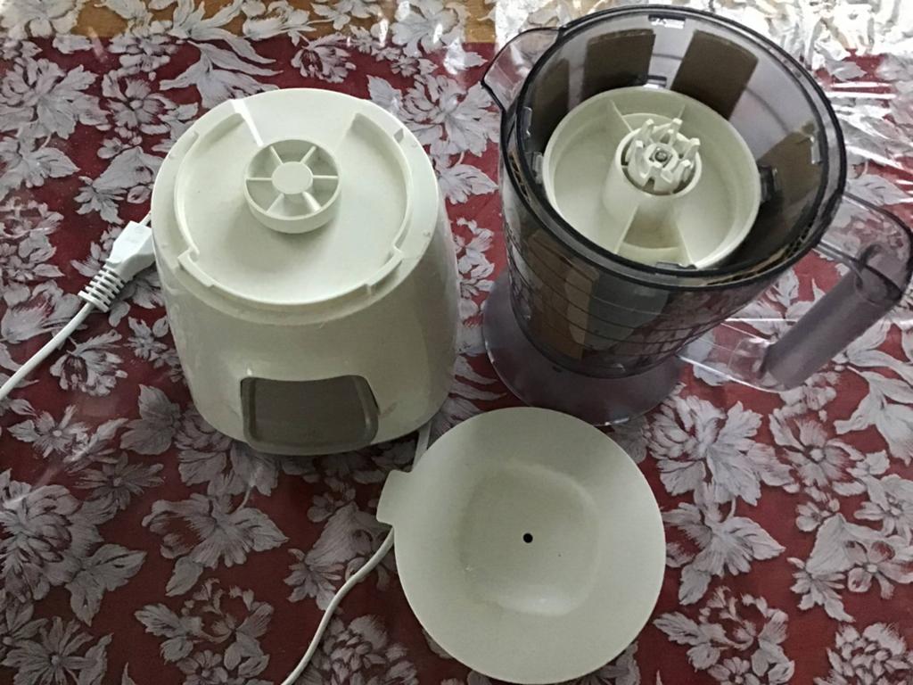 Blender Philips - HR2056, Witgoed en Apparatuur, Blenders, Ophalen, Zo goed als nieuw, Blender