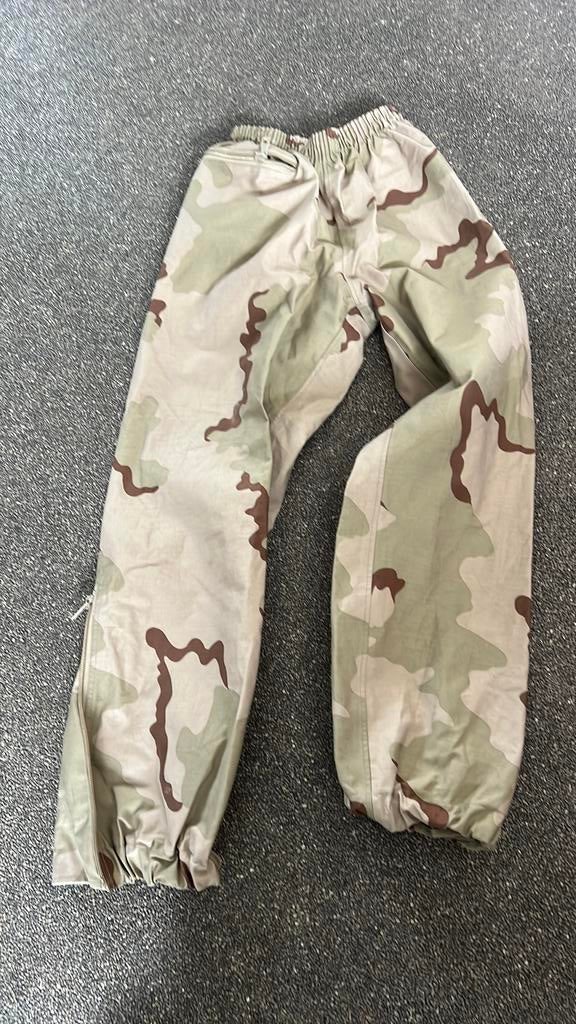 Trilaminaat zomer regen broek maat S, Verzamelen, Ophalen of Verzenden, Landmacht, Nederland, Kleding of Schoenen