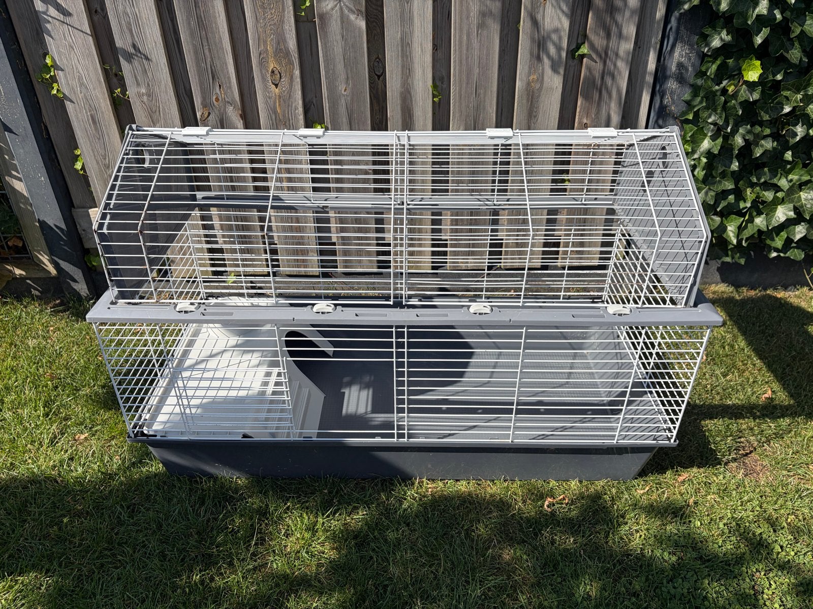 Ferplast Knaagdierkooi Barn 120 Grijs -119x58x77 konijnenhok, Kooi, Ophalen, Minder dan 60 cm, 110 cm of meer