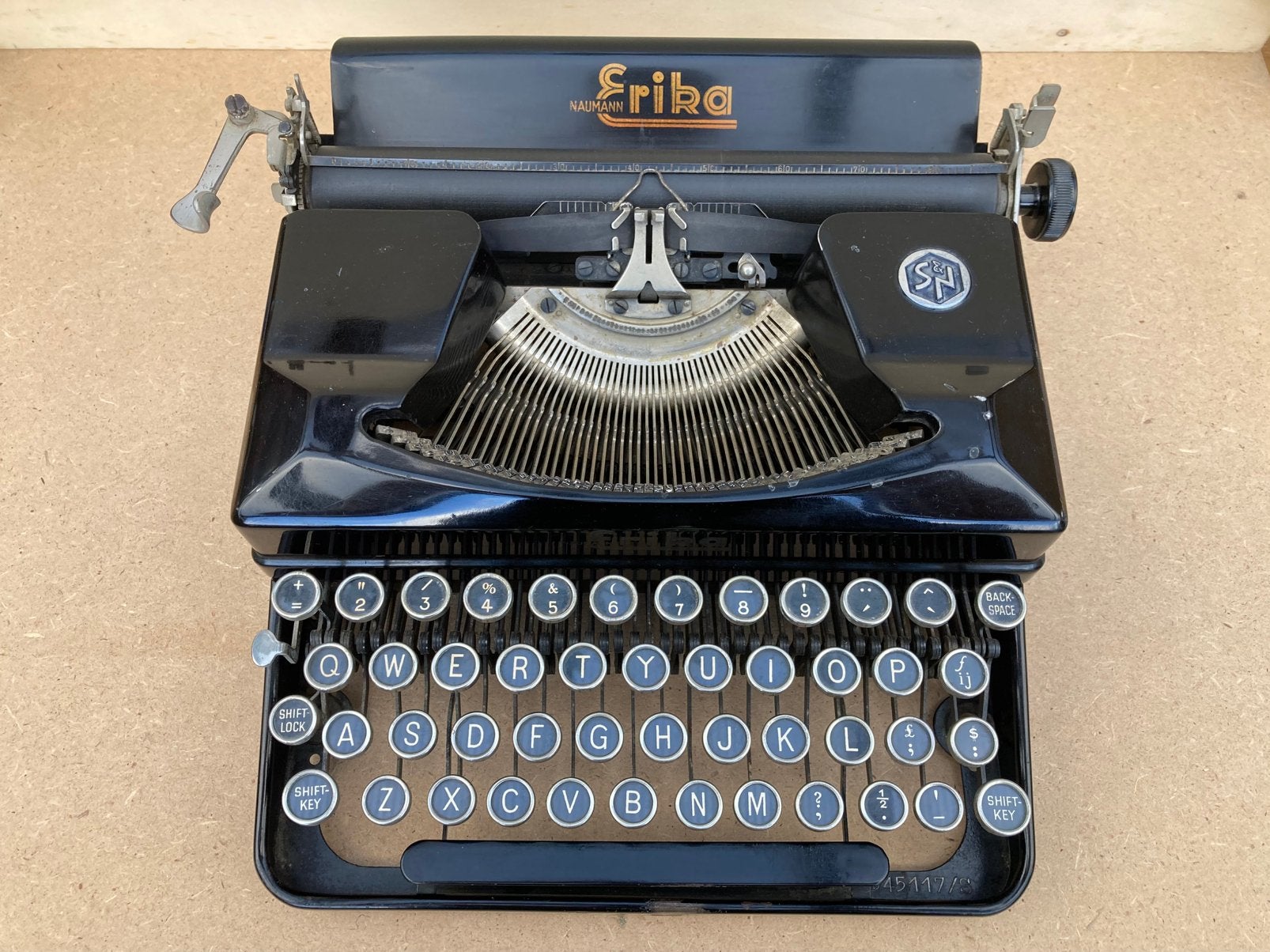 Typemachine Erika S uit 1940, Diversen, Ophalen, Gebruikt
