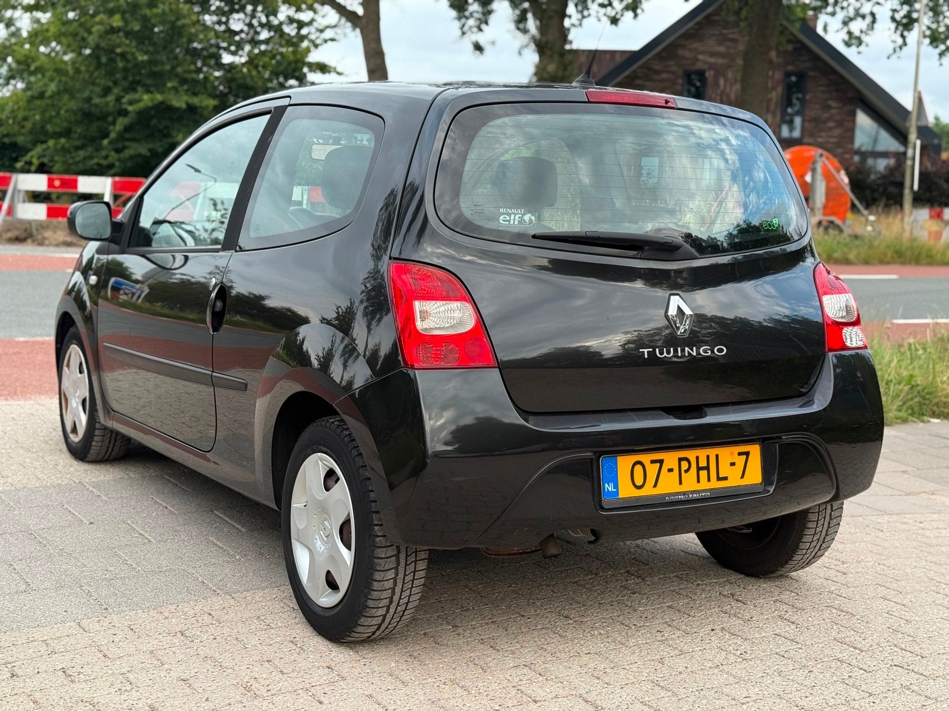 Renault Twingo 1.2-16V Dynamique Airco Cruise Met.lak, Twingo, Gebruikt, 4 cilinders, 4 stoelen