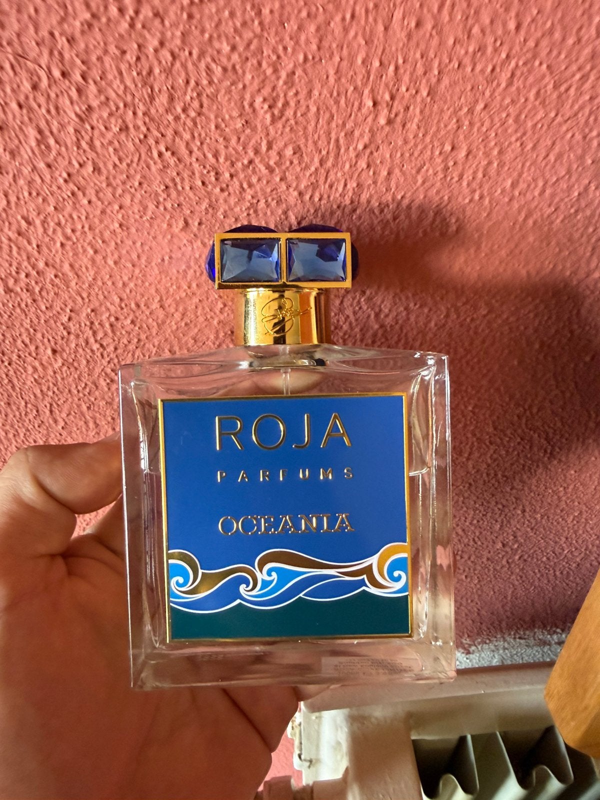 Roja oceania, Ophalen of Verzenden, Zo goed als nieuw
