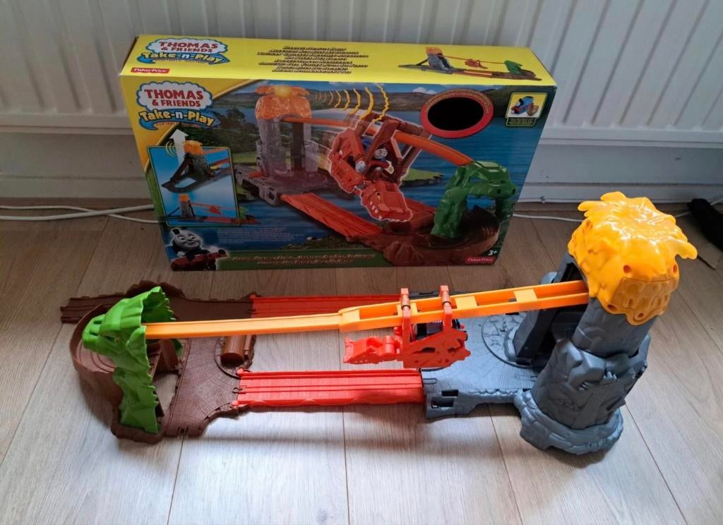 Thomas de trein speelset, Kinderen en Baby's, Speelgoed | Racebanen, Ophalen of Verzenden, Zo goed als nieuw, Handmatig, Hot Wheels