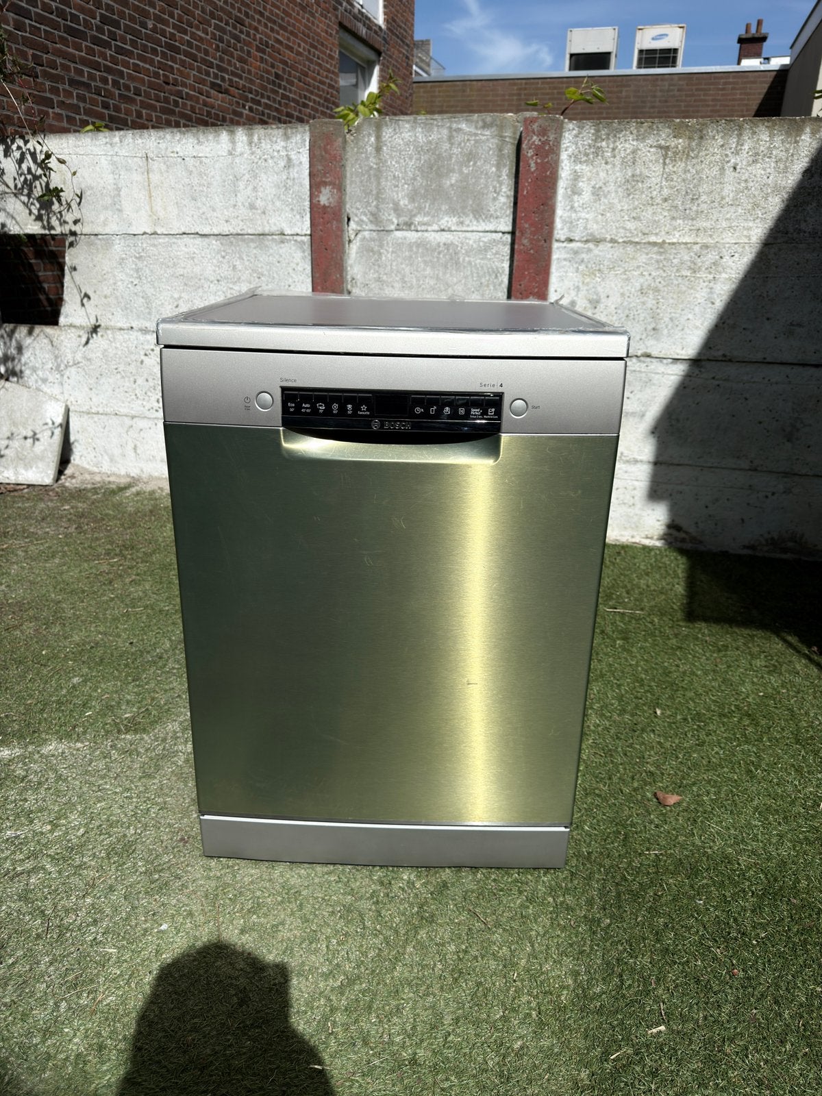 Bosch vaatwasser (dishwasher), Witgoed en Apparatuur, Vaatwasmachines, Zo goed als nieuw, Minder dan 85 cm, Ophalen
