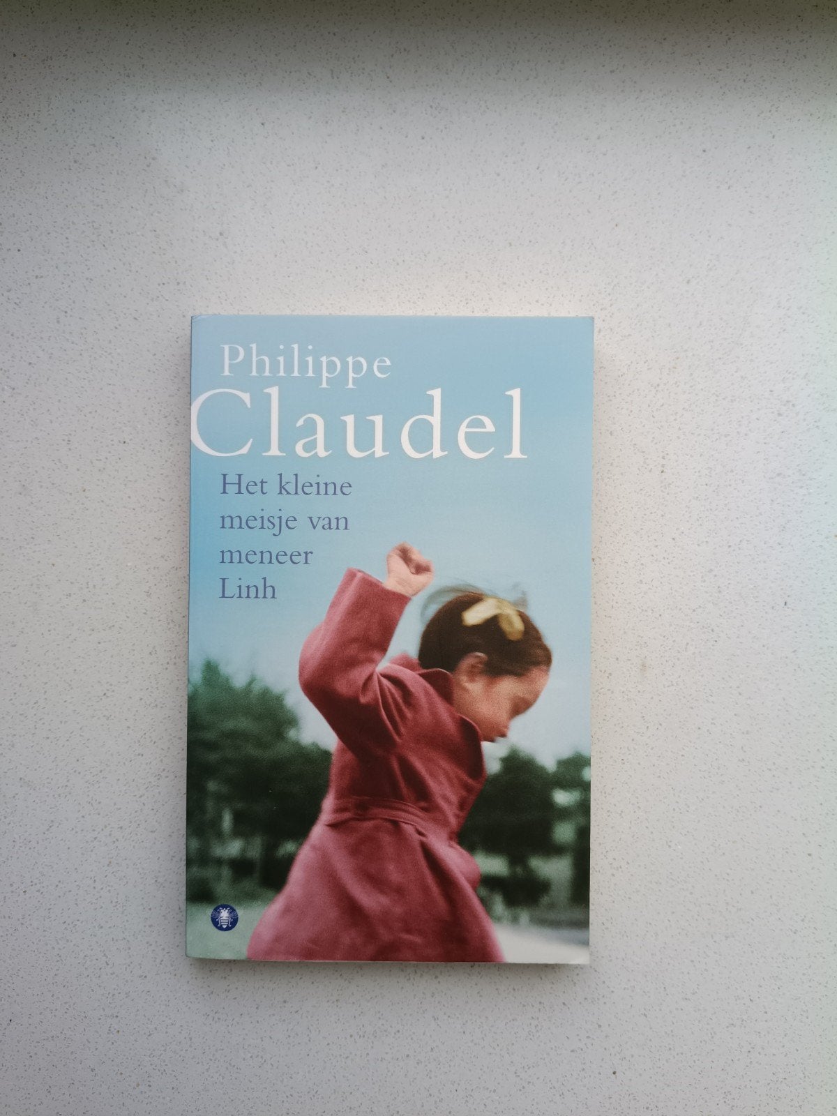 Het Kleine Meisje van Meneer Linh - Philippe Claudel, Ophalen of Verzenden, Gelezen