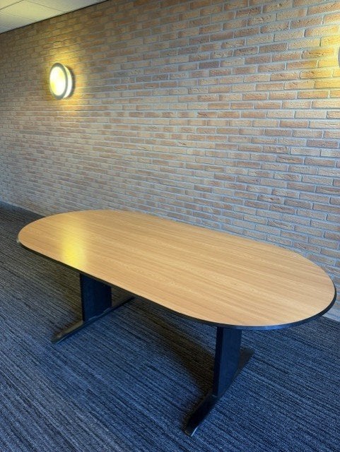 Lensvelt vergadertafel – 200 x 100 cm–in hoogte verstelbaar, Huis en Inrichting, Tafels | Eettafels, Gebruikt, 100 tot 150 cm