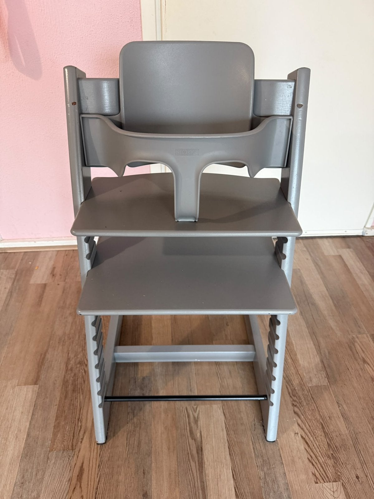 Stokke tripp trapp storm grey babyset kinderstoel triptrap, Ophalen, Gebruikt, Meegroeistoel, Aanschuifbaar