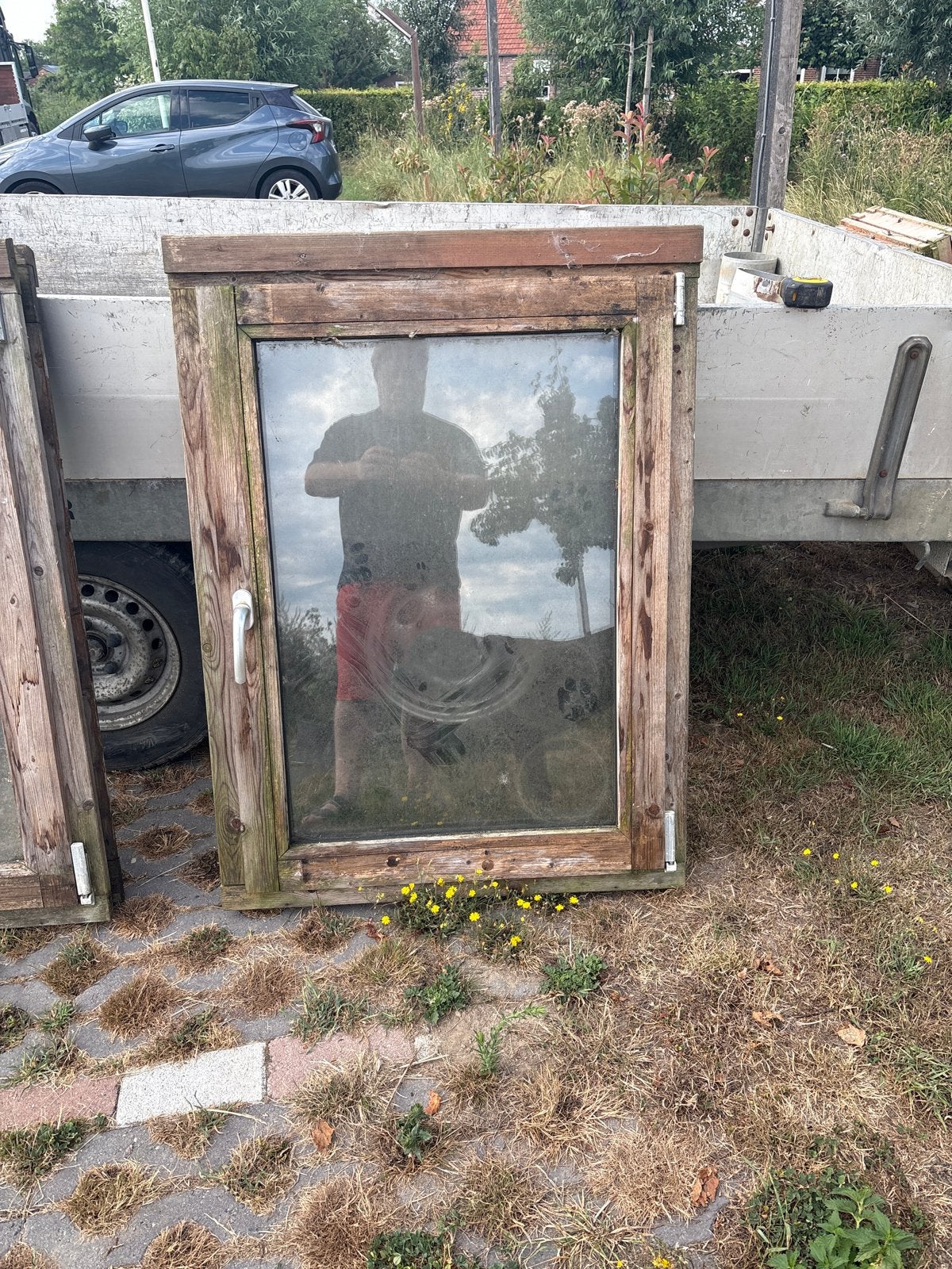 Draai-kiepramen voor stapel tuinhuisje, Ophalen, Gevelraam of Ruit, Gebruikt, Minder dan 80 cm