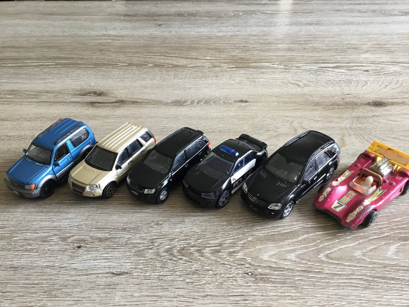 6 diverse speelgoedauto's 1 met frictie motor, Ophalen of Verzenden, Gebruikt, Jongen of Meisje