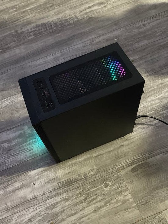 Gaming PC !MOET NU WEG! met RTX 2070 Super, Computers en Software, Desktop Pc's, Ophalen, Gebruikt, HDD, 8 GB