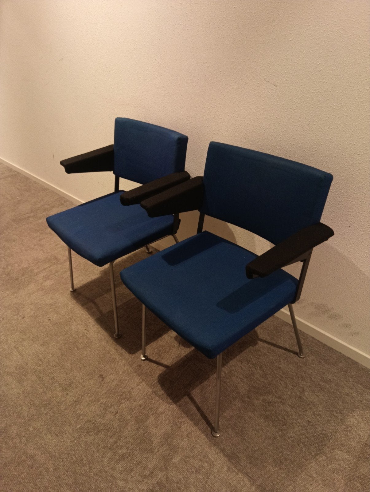 2x Gispen 1445 fauteuil - Andre Cordemeyer - set € 75, Ophalen of Verzenden