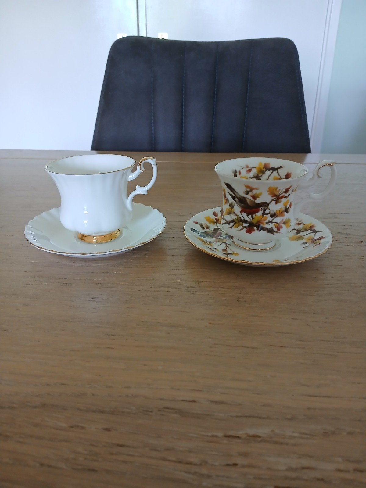 2 kop en schotels van royal albert, Ophalen of Verzenden