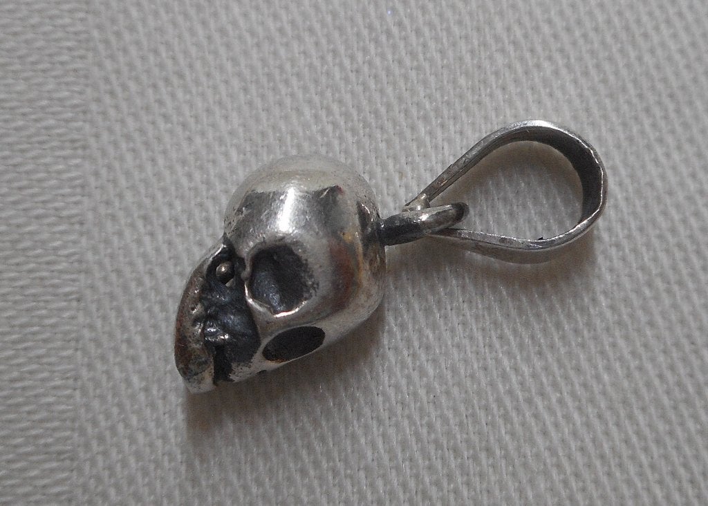 Zilveren klein doodskop hangertje nr.1398, Verzenden, Zo goed als nieuw, Zilver, Zilver