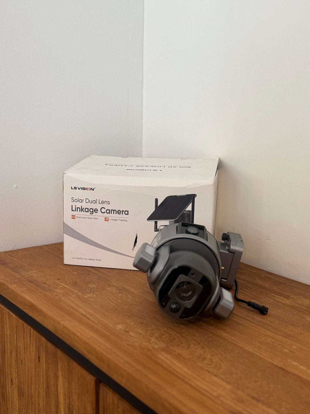 Solar Dual Lens PTZ Beveiligingscamera met Zonnepaneel–Nieuw, Ophalen of Verzenden, Nieuw