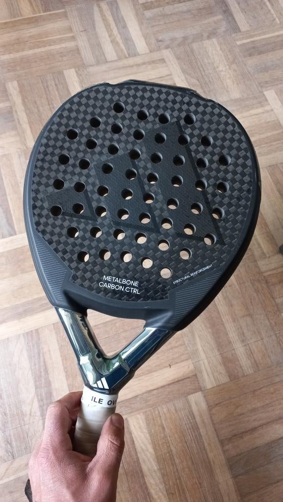 Gebruikt adidas metalbone carbon ctrl padel racket, Ophalen of Verzenden, Gebruikt, Padelracket