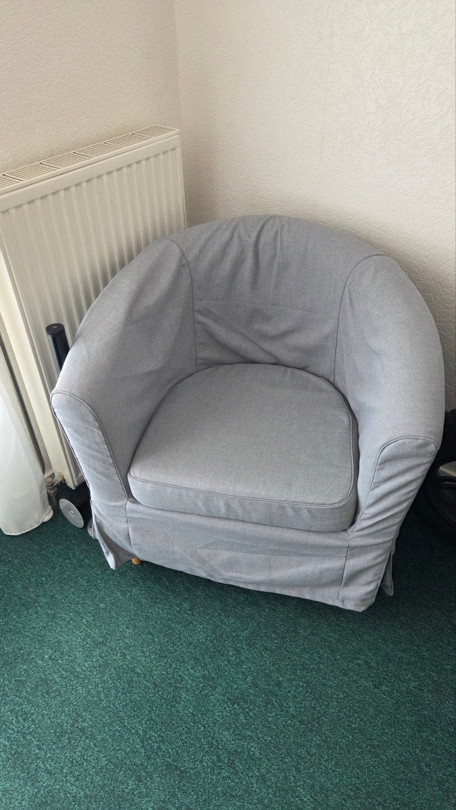 Comfortabele grijze fauteuil - Gratis af te halen, Ophalen, Modern, Comfortabel, Gebruikt, 75 tot 100 cm