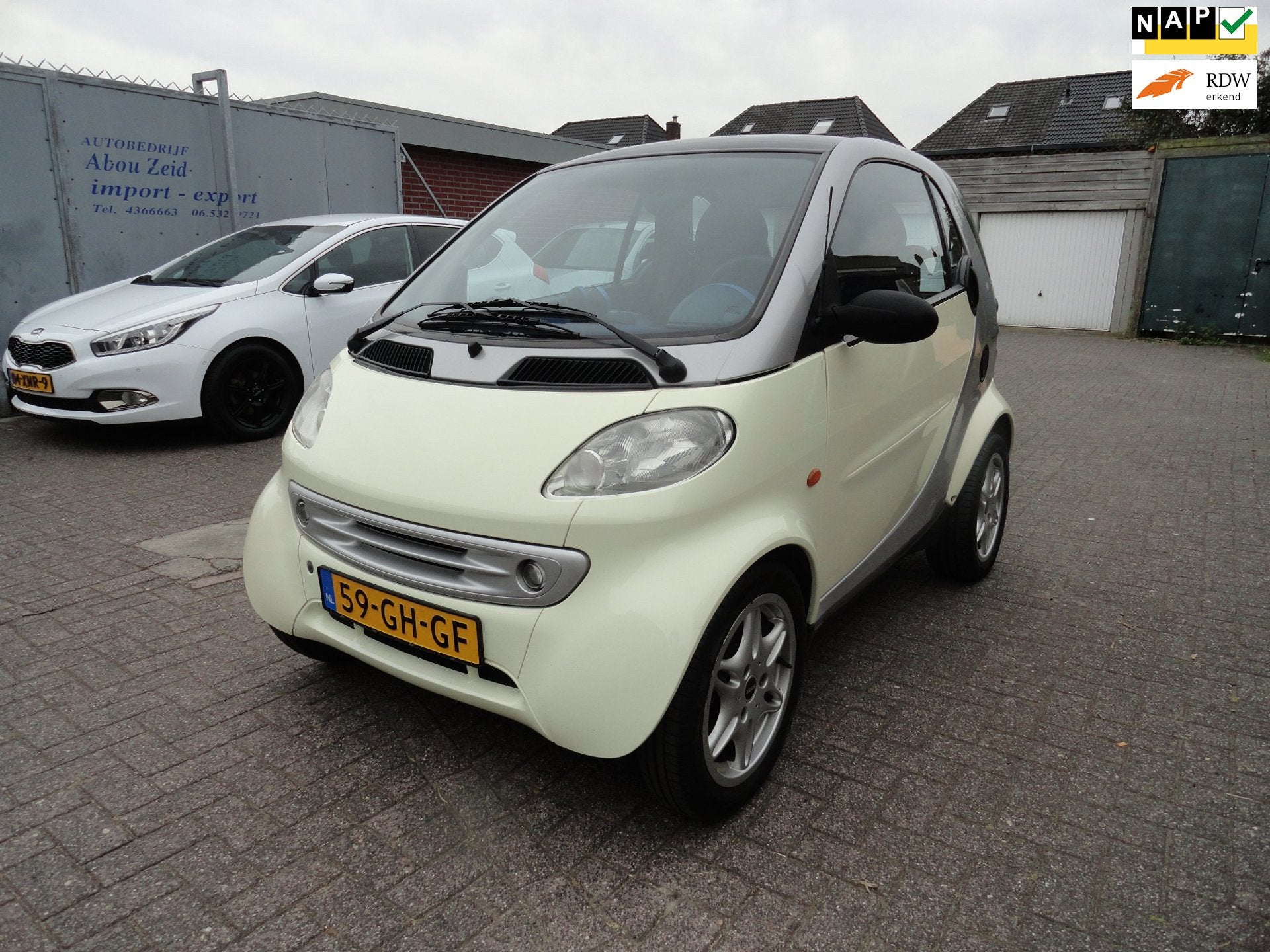 Smart SMART Smart AUT (KM 92490 NAP AIRCO PANO) 1EIGENAAR, Auto's, Achterwielaandrijving, Overige modellen, 18 €/maand, Origineel Nederlands