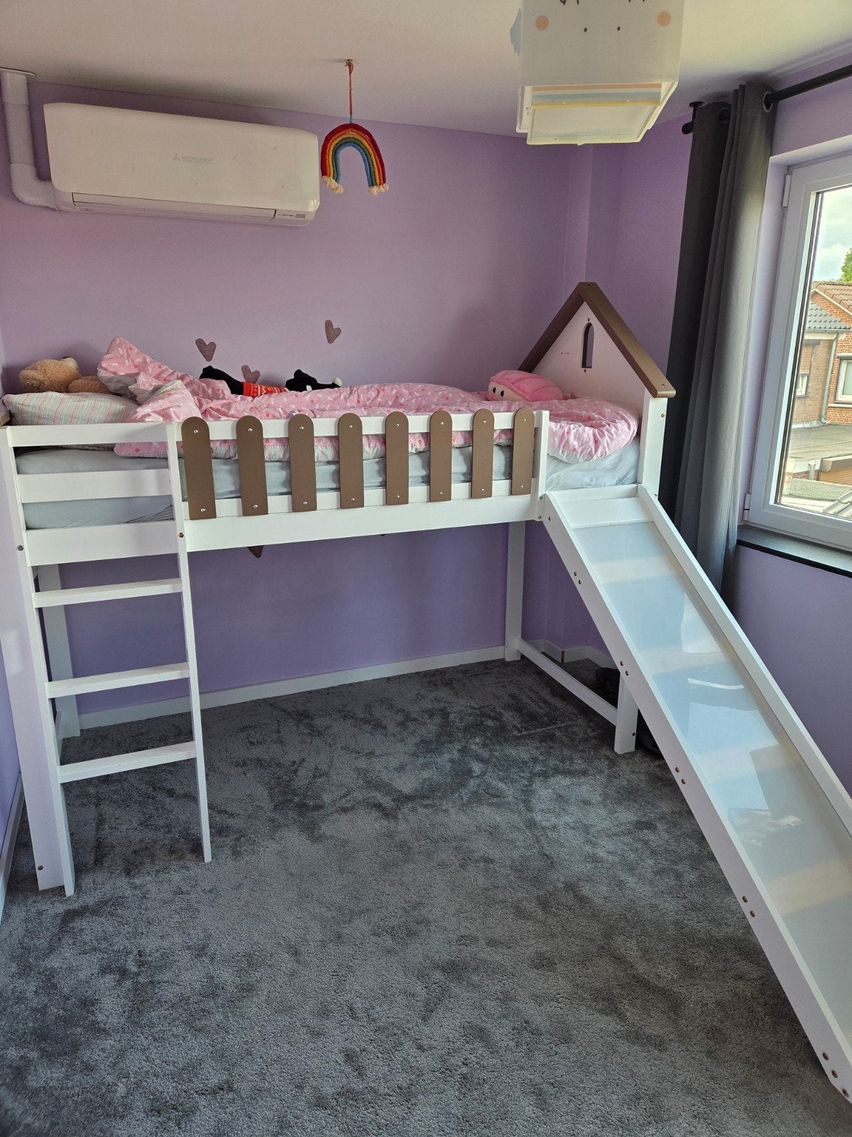 Hoogslaper met glijbaan en huisje - Gebruikt, Huis en Inrichting, Slaapkamer | Stapelbedden en Hoogslapers, Ophalen, Hoogslaper