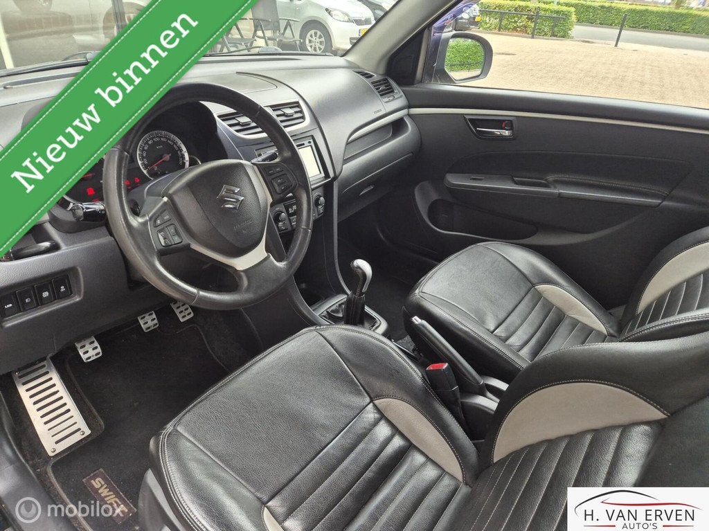 Suzuki Swift 1.2 Exclusive SPOILER LEDER CAMERA 17" NAP, Voorwielaandrijving, 400 kg, Bedrijf, Handgeschakeld