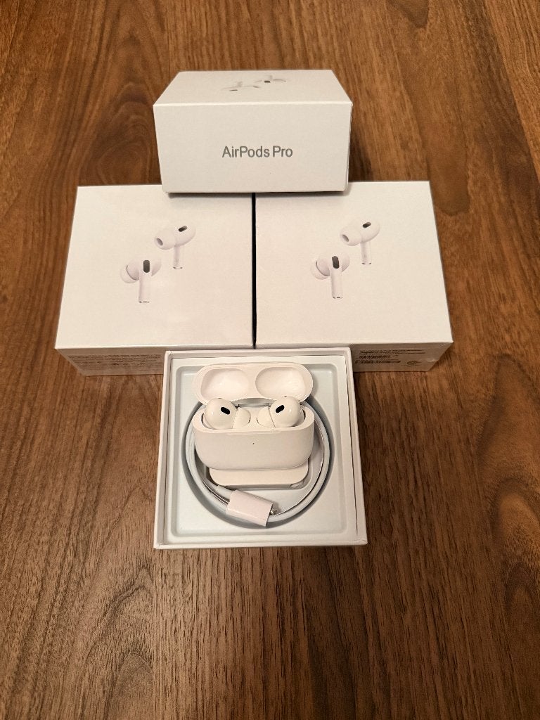 Airpods pro 2, Bluetooth, Nieuw, Ophalen of Verzenden, In oorschelp (earbud)