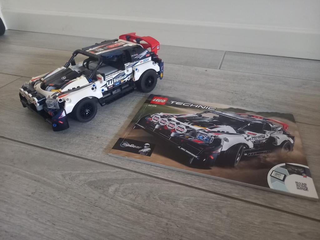 Bestuurbare lego technic rally car 42109, Ophalen of Verzenden, Zo goed als nieuw, Overige schalen, Auto onroad