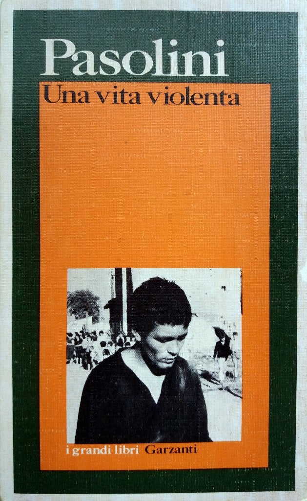 Pier Paolo Pasolini - Una vita violenta (ITALIAANS), Ophalen of Verzenden, Gelezen, Italiaans, Fictie