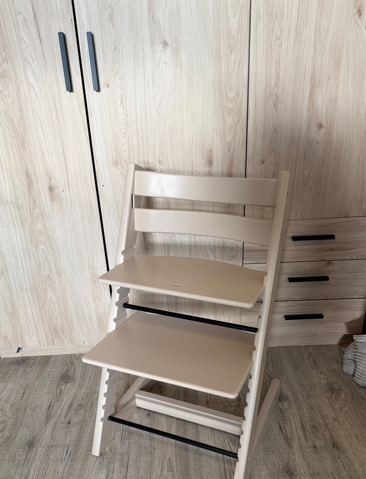 Stokke Tripp Trapp zandbruin - Opgeknapt, Ophalen, Zo goed als nieuw, Meegroeistoel, Aanschuifbaar