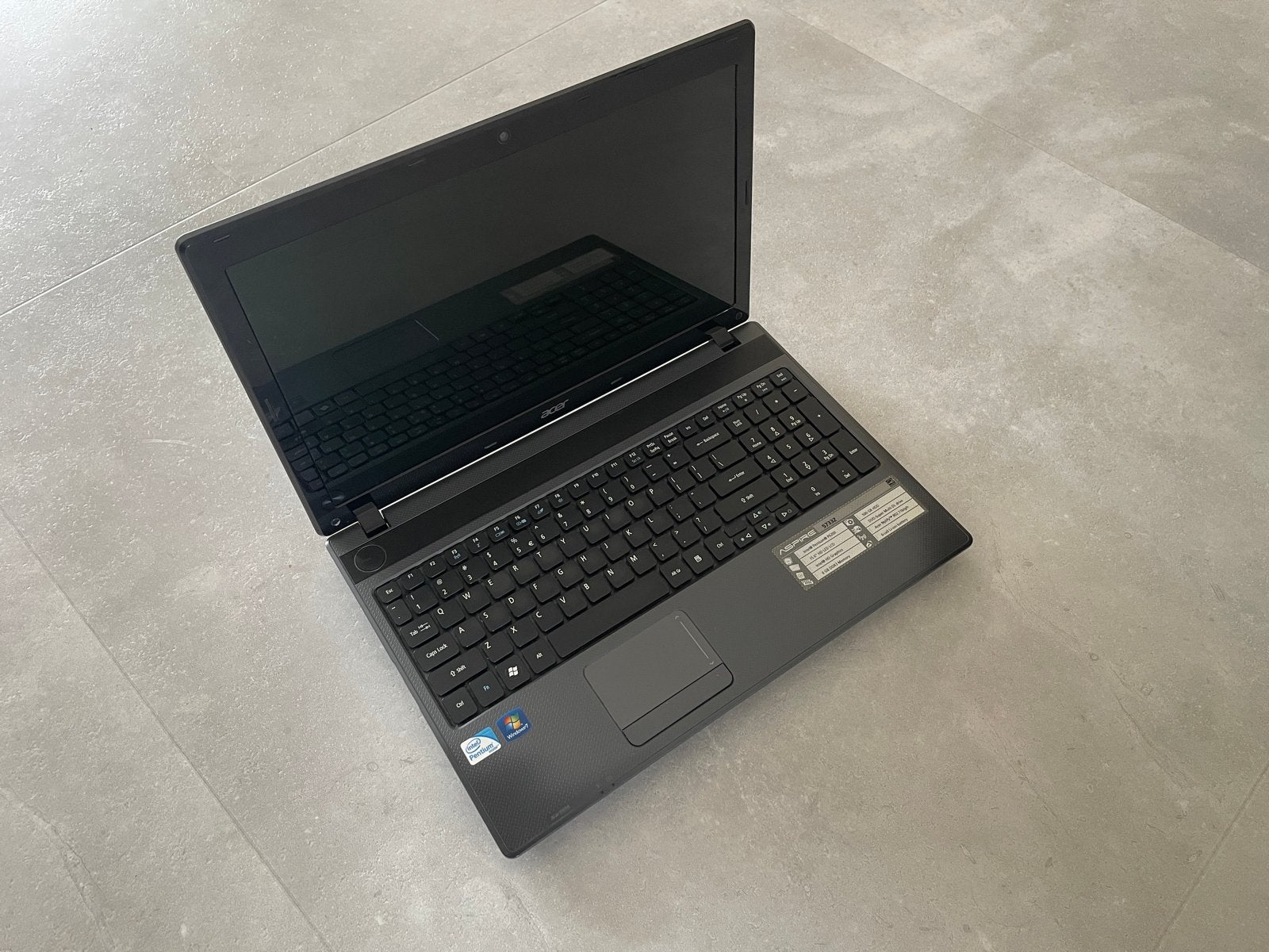 Acer Aspire 5733Z met SSD en Windows 10, Gebruikt, 2 tot 3 Ghz, Ophalen of Verzenden, SSD