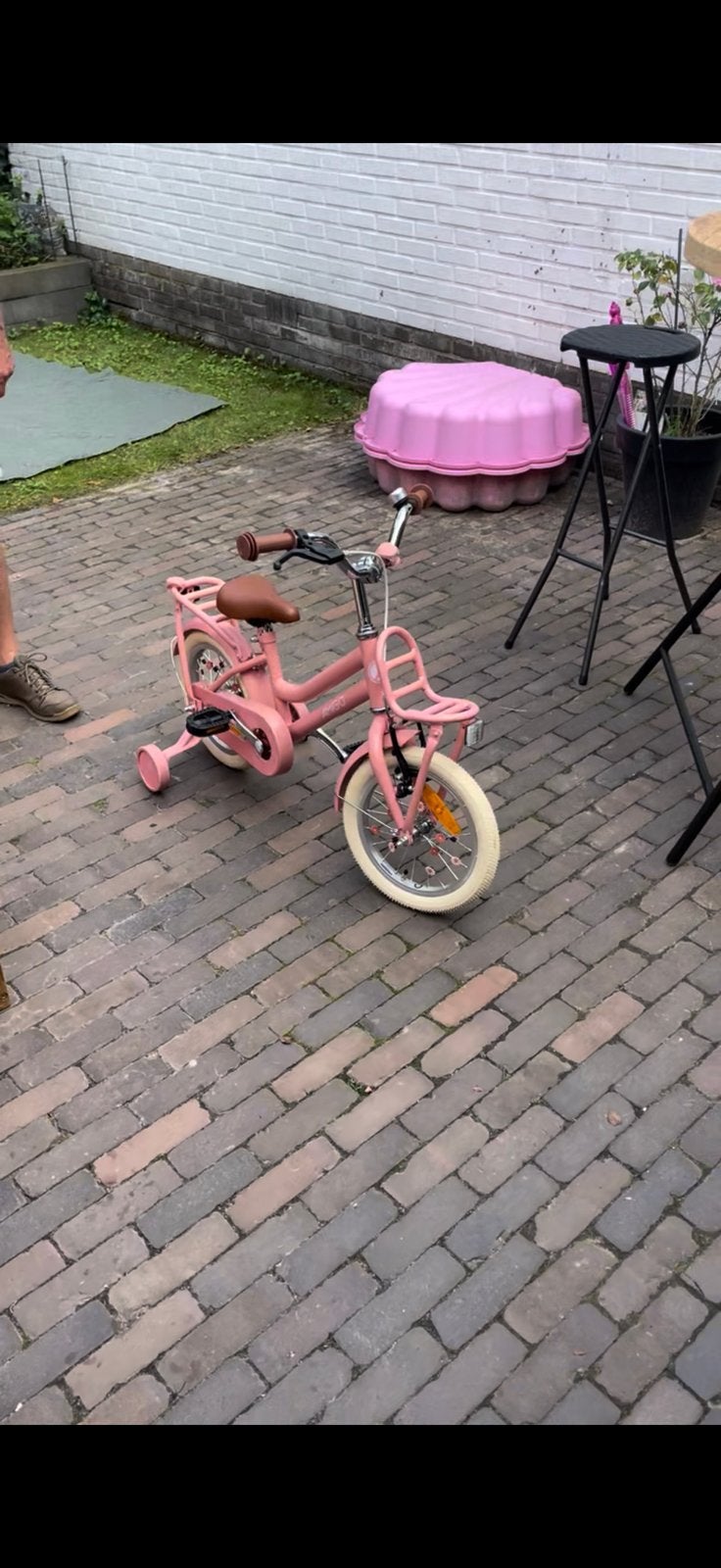 Kinderfiets 14inch amigo bella, Ophalen, Gebruikt, Terugtraprem