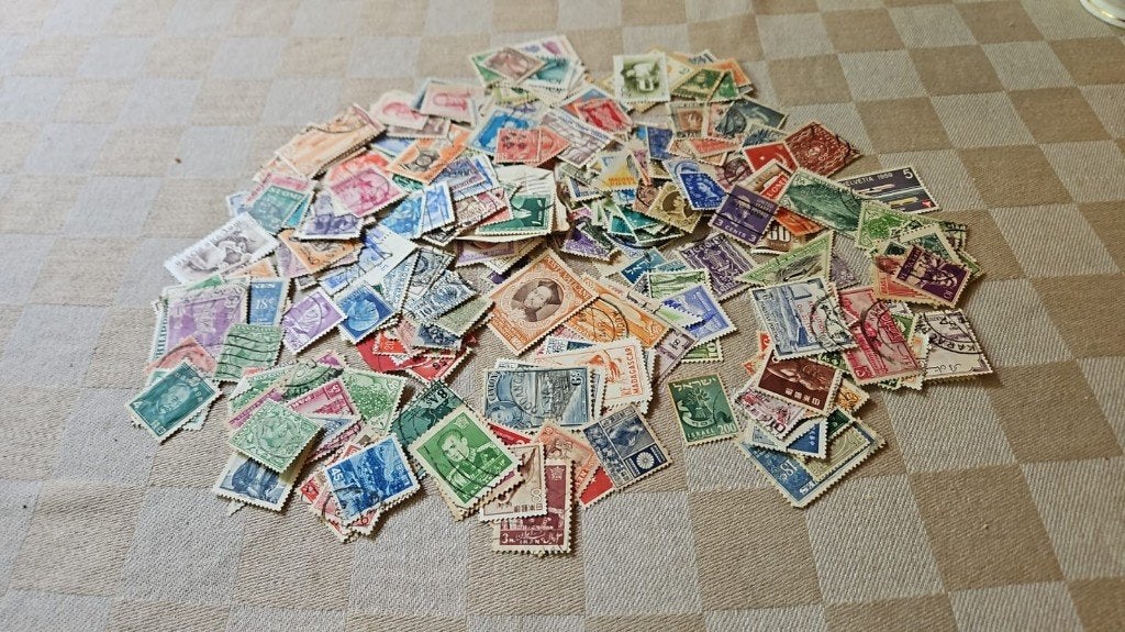 postzegels van over de gehele wereld super oud, Ophalen of Verzenden, Nederland en Buitenland