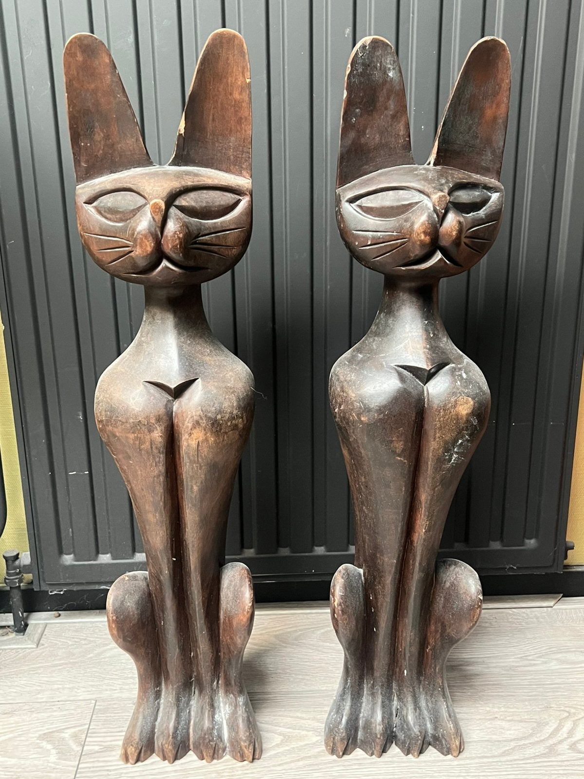 Set van 2 grote handgesneden houten kattenbeelden, Ophalen