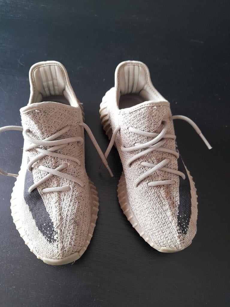 Yeezy Boost 350 maat 40, Kleding | Heren, Schoenen, Ophalen of Verzenden, Gedragen