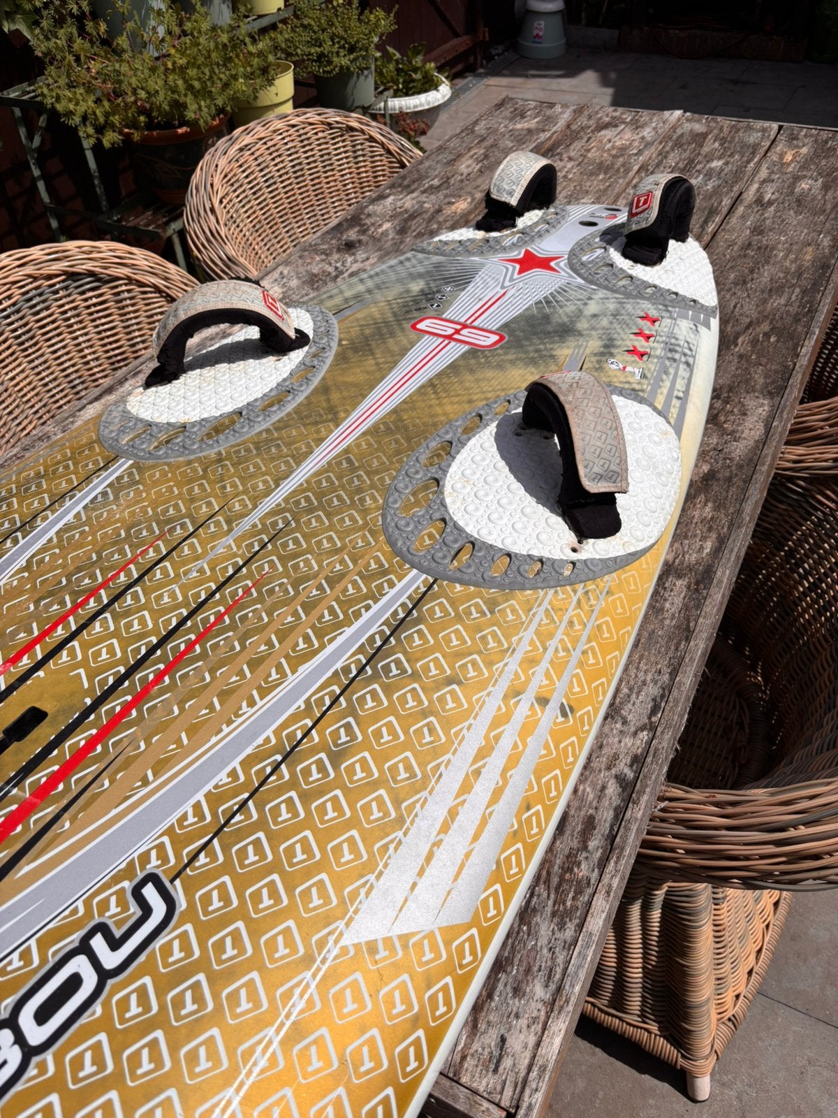 Tabou freeride slalom board 110L, Watersport en Boten, Windsurfen, Ophalen, Zo goed als nieuw, Plank