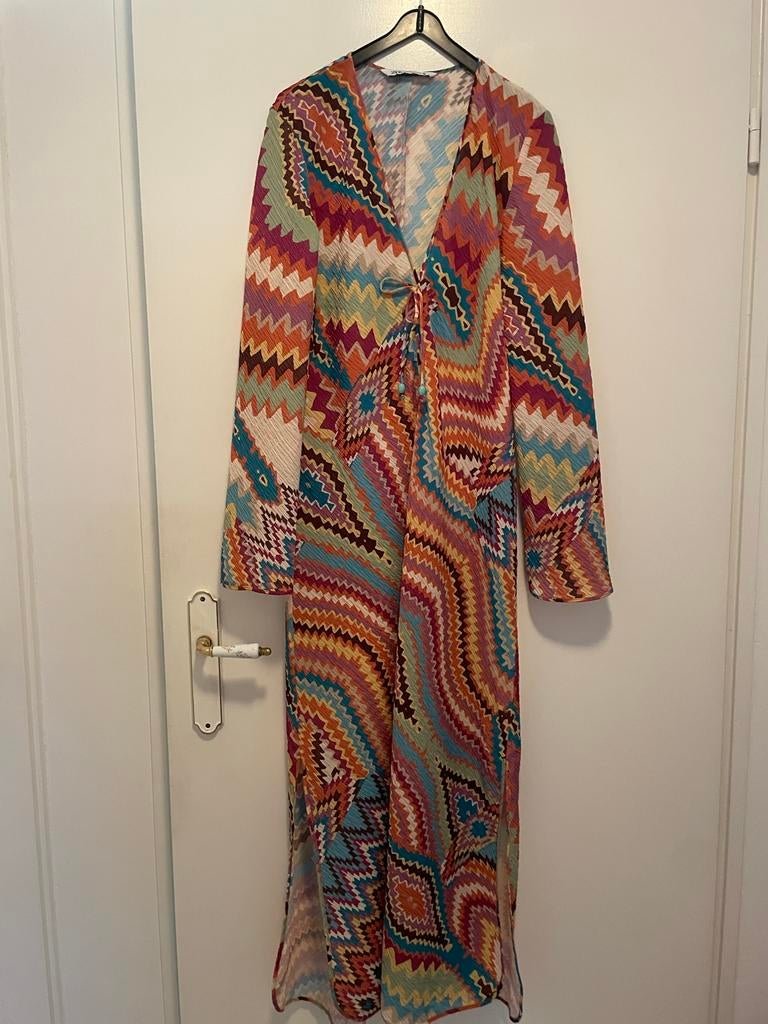 Zara Multicolour Maxi Jurk met V-hals en splitten, Overige kleuren, Maat 42/44 (L), Ophalen of Verzenden, Zo goed als nieuw