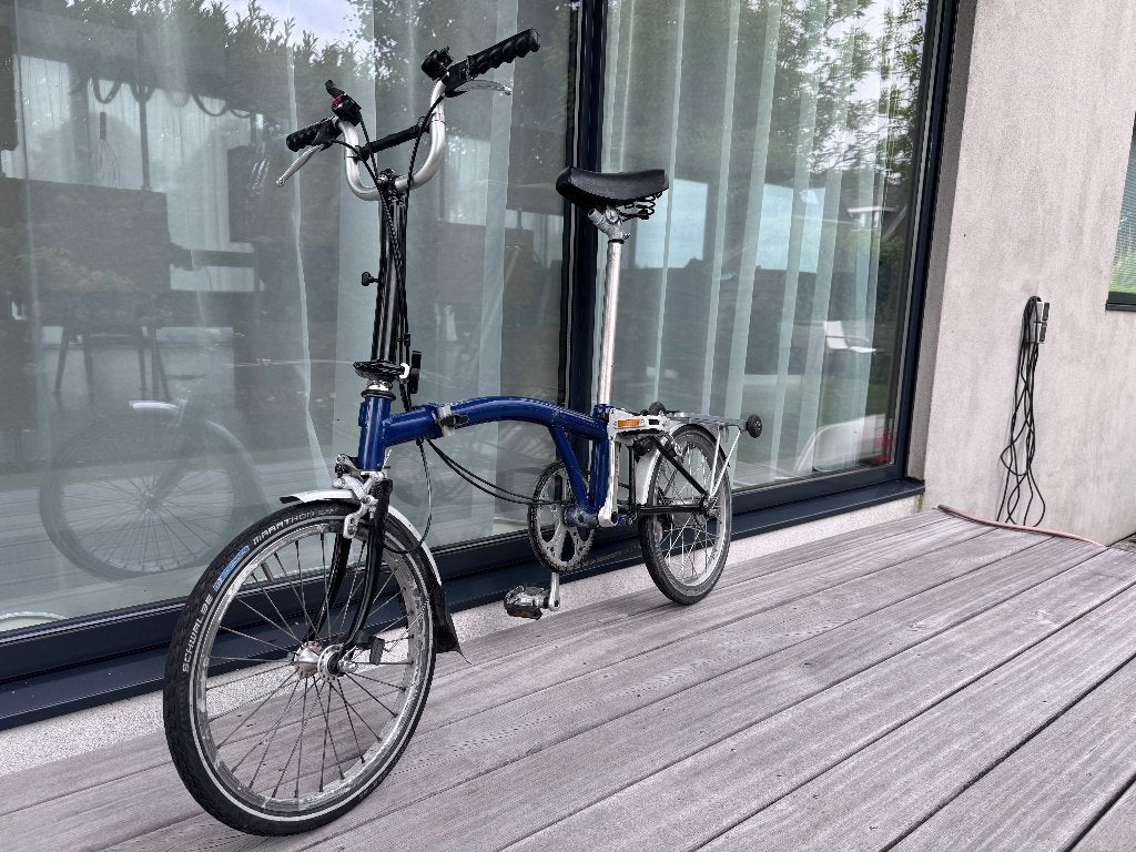 Brompton vouwfiets - 5 versnellingen, bagage drager, Fietsen en Brommers, Fietsen | Vouwfietsen, Ophalen, Gebruikt, Brompton, Velgrem